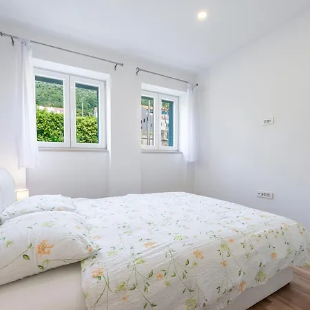 Charming Apartment Ines Ragusa Esterno foto